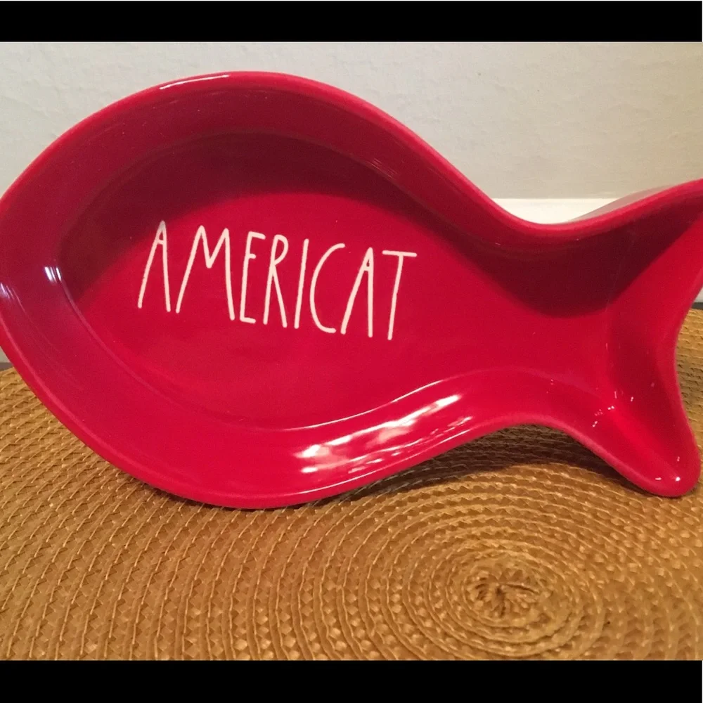 Rae Dunn “Americat” fish shape cat food bowl